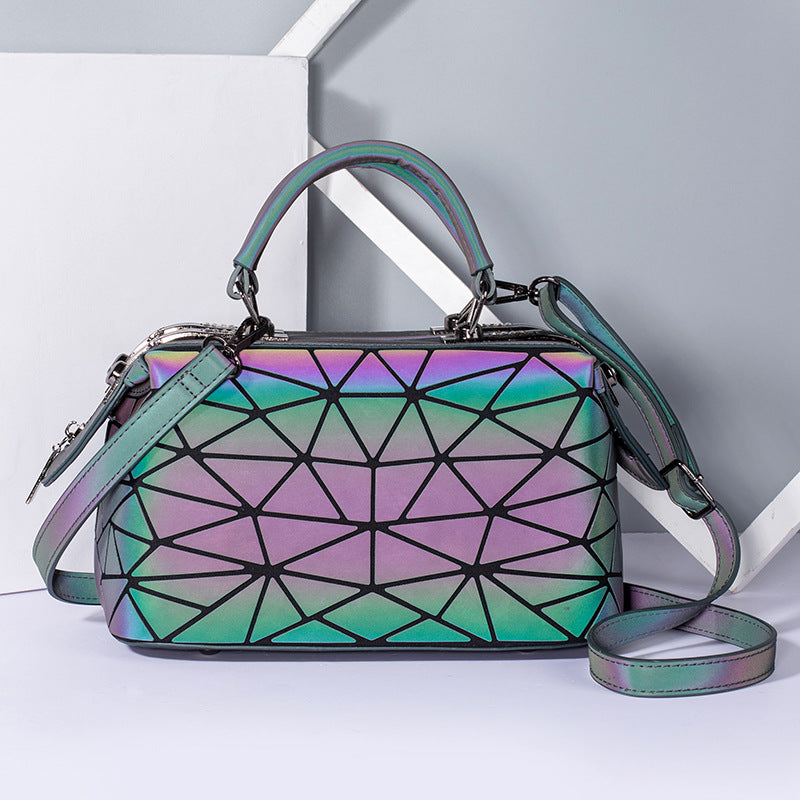 Women's Luminous Boston Geometric Trend Diamond Quilted Bags