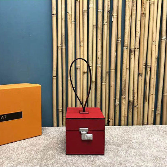 Fashionable Retro Banquet Mini Niche Portable Handbags