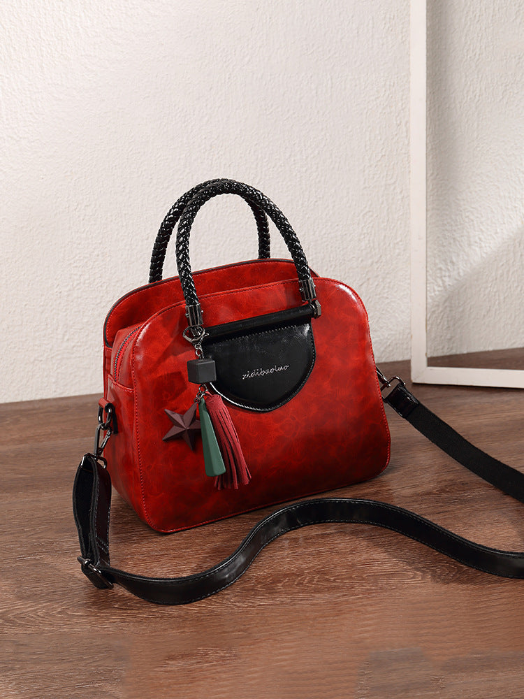 Women's Contrast Color Retro Fashion Oil Wax Handbags