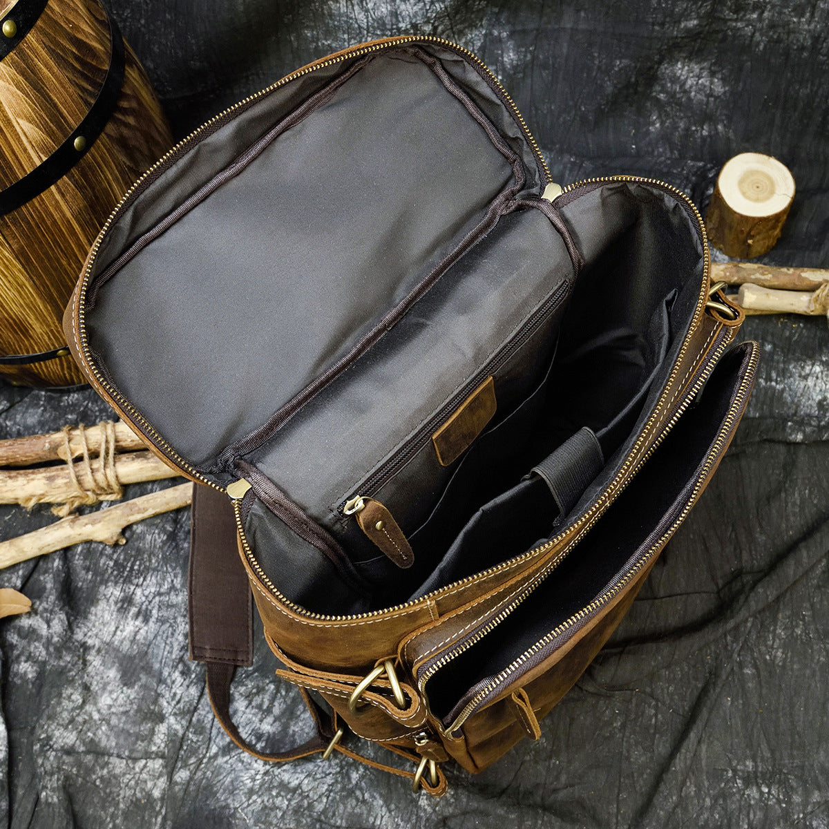 Men's Leather Vintage Crazy Horse Cylinder First Backpacks