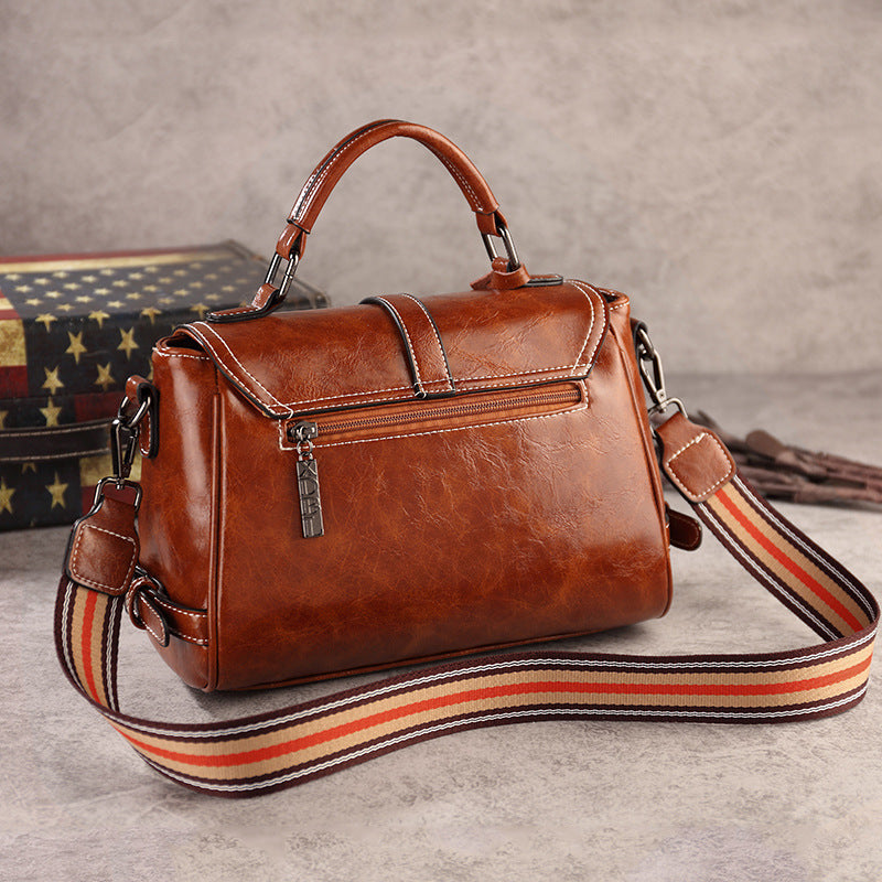 Women's Paul Retro Fashion Underarm Portable Large Handbags