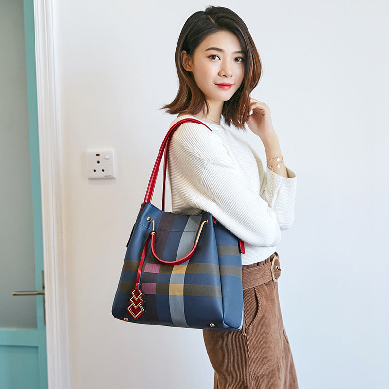 Women's Plaid Stylish Versatile Large Capacity Portable Shoulder Bags