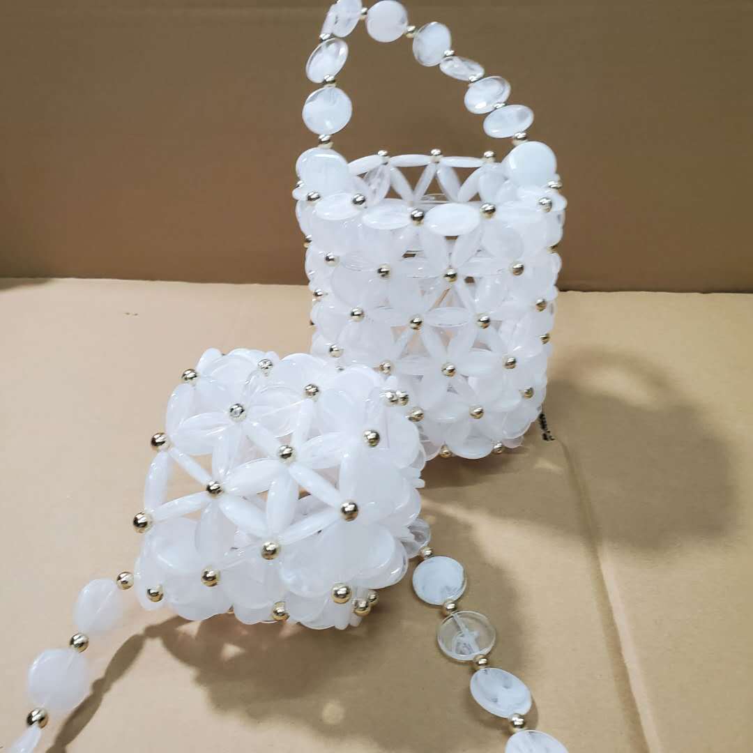 Women's Hand-woven Fashion Hollow Beaded Portable Handbags