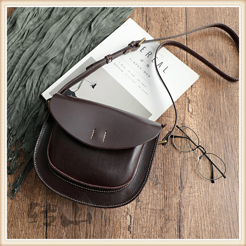 Women's First Layer Cowhide Retro Saddle Price Crossbody Bags