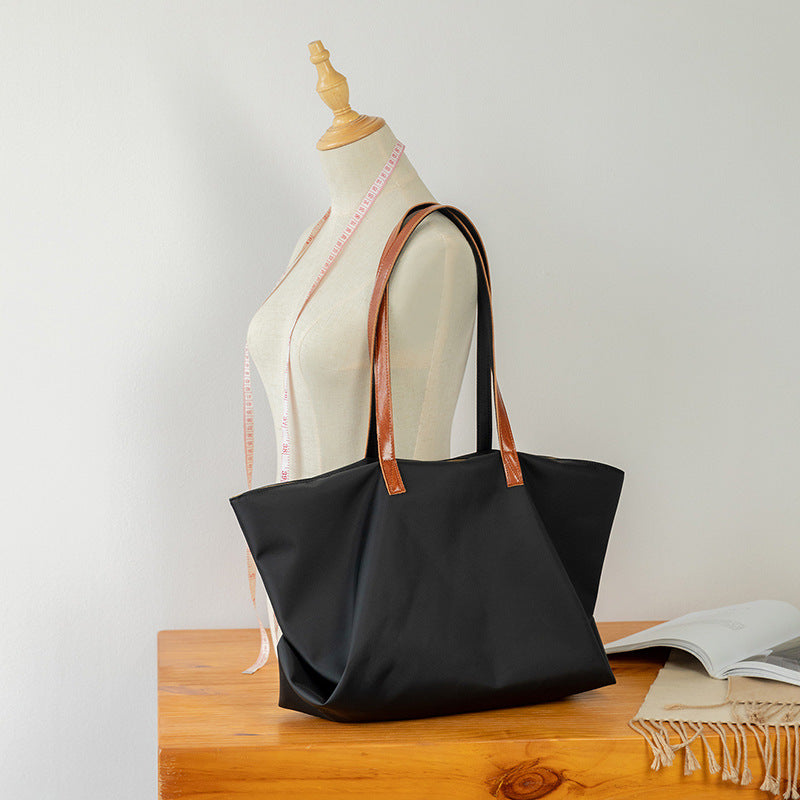 Women's Nylon Oxford Cloth Capacity Totes Fashionable Handbags