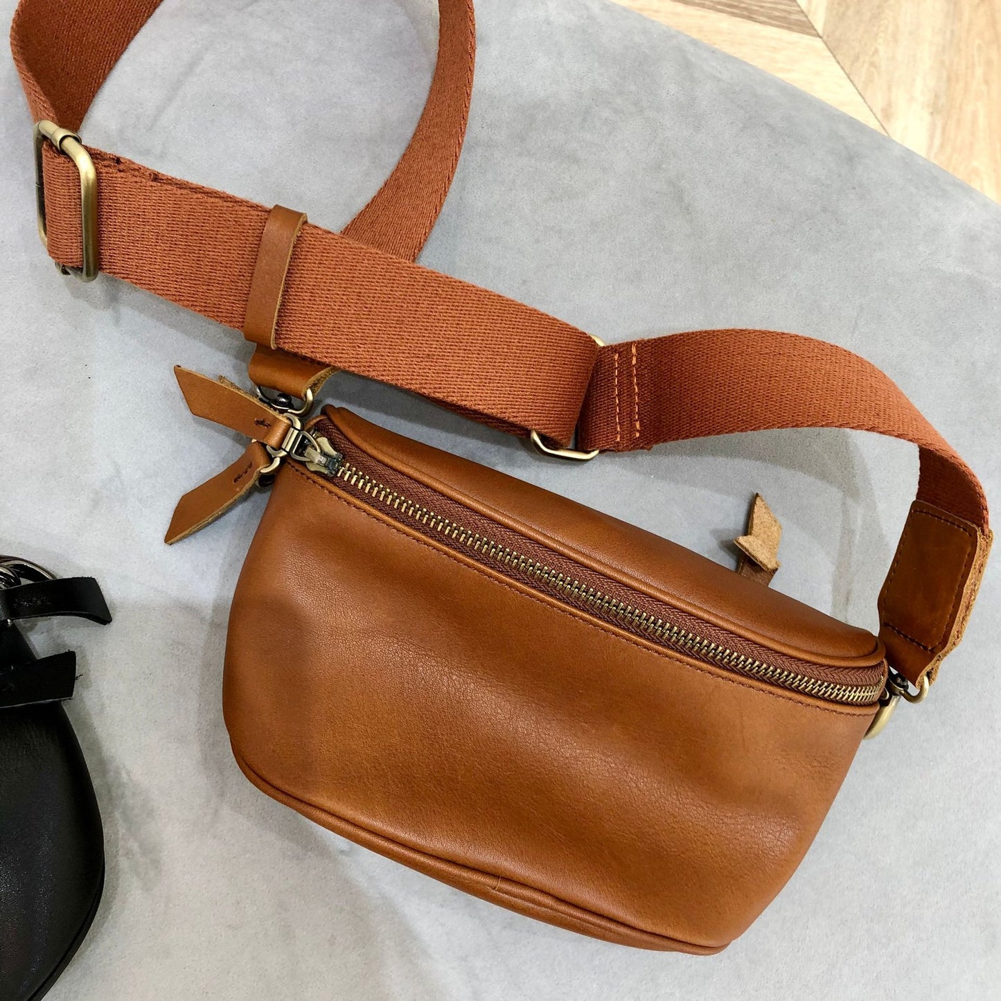 Leather Handmade First Layer Cowhide Saddle Shoulder Bags