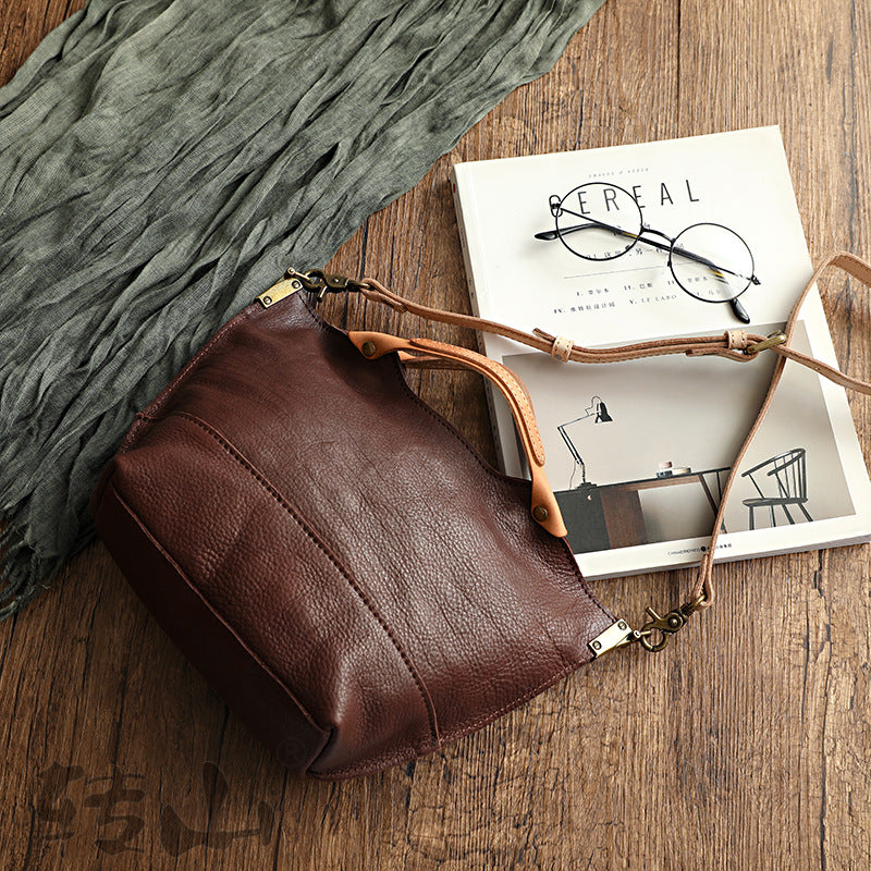 Women's Top Layer Cowhide Handmade Retro Easy Shoulder Bags