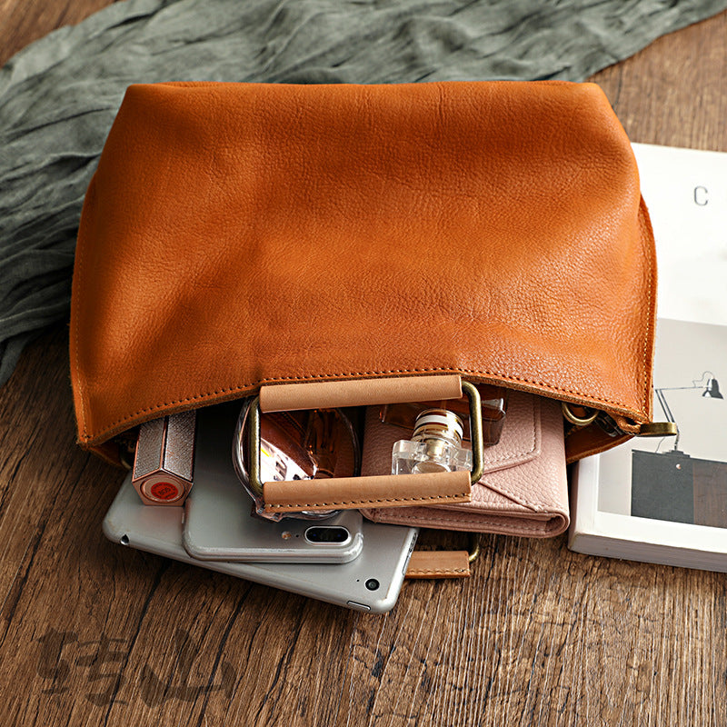 Women's Cow Leather Vegetable Tanned Retro Top Crossbody Bags