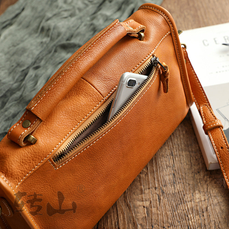 Women's Cow Leather Vintage Distressed Vegetable Tanned Crossbody Bags