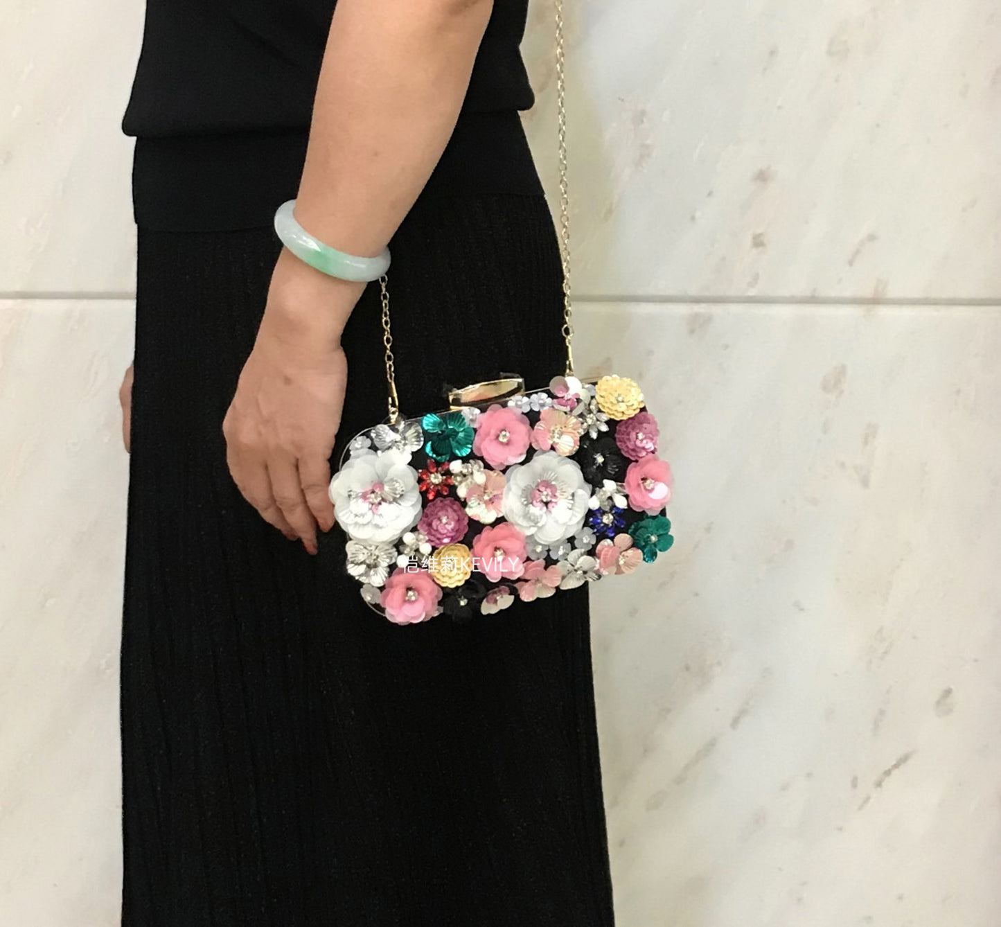 Kai Colored Beads Flower Dinner Clutch Evening Bags