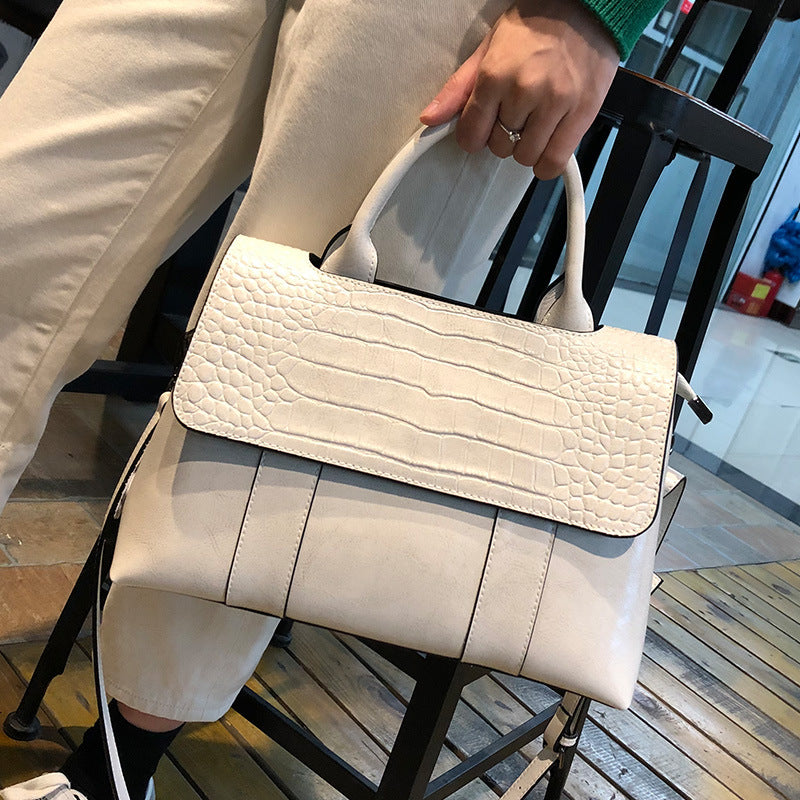 Women's Simple Versatile Large Capacity Elegant Genuine Handbags