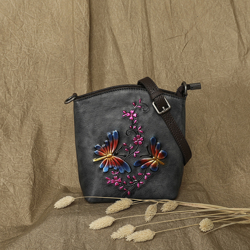 Women's Retro First Layer Cowhide Trendy Crossbody Bags