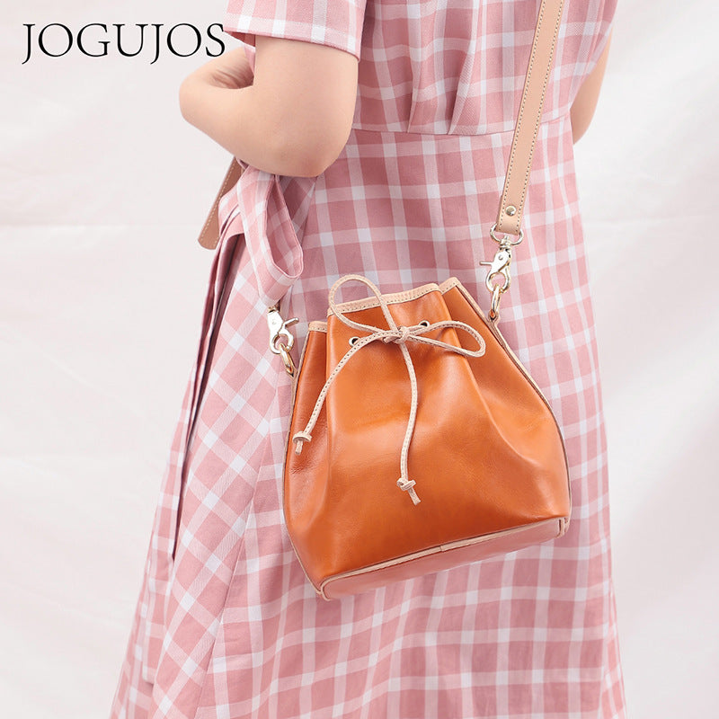 Women's Leather Drawstring Portable For Woman Retro Shoulder Bags