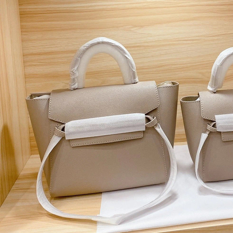 Women's Leather Wings Style Portable Large Capacity Shoulder Bags