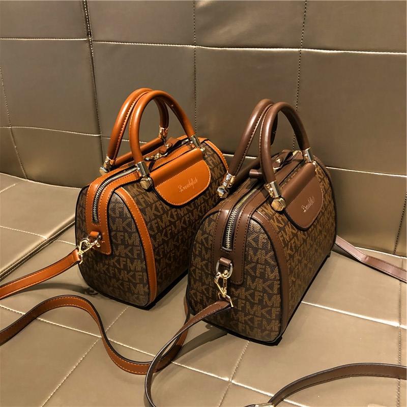 Women's Niche Printed Fashion Large Capacity Boston Shoulder Bags