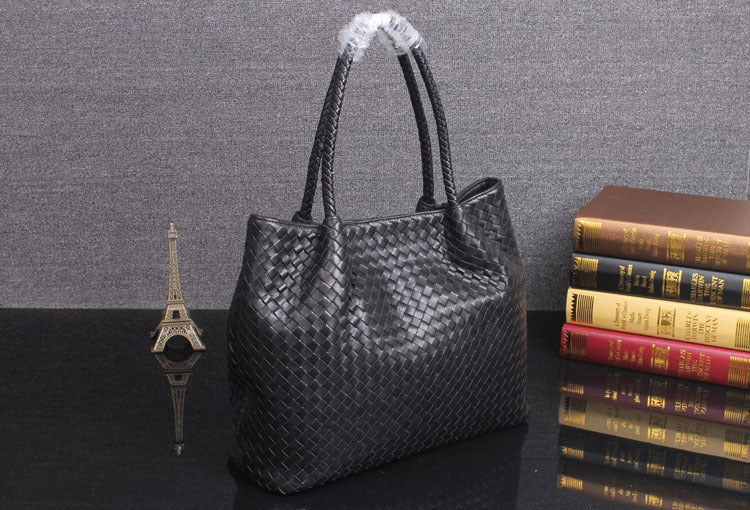 Women's Trendy Genuine Leather Woven Large Capacity Shoulder Bags