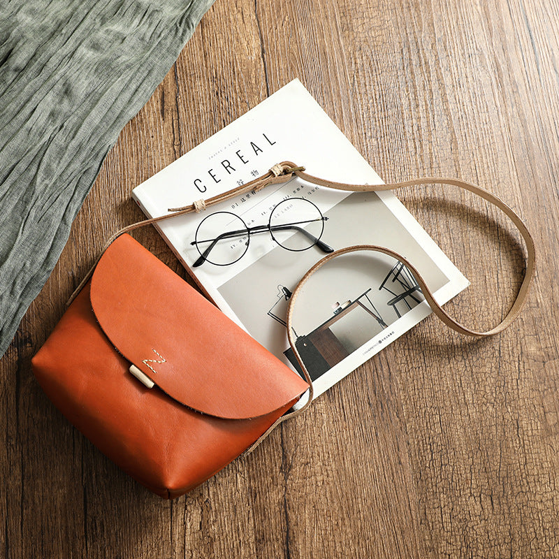 Women's Cow Leather Handmade Vegetable Tanned Genuine Crossbody Bags