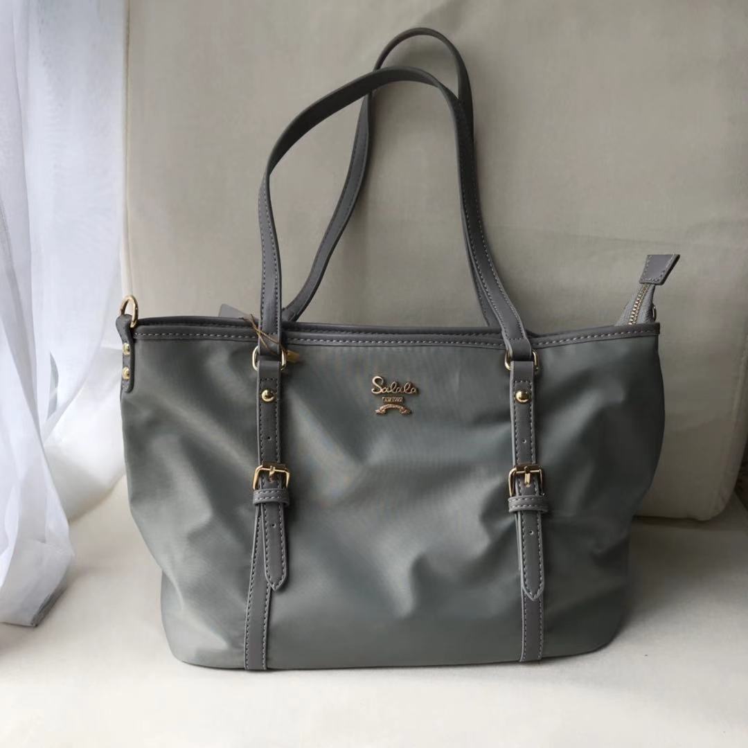 Women's Nylon Simple Popular Version Large Capacity Shoulder Bags
