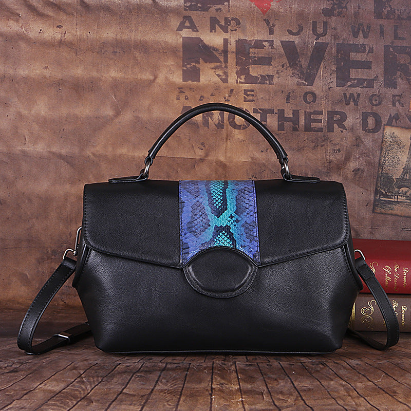 Women's Goods Retro Embossing Vegetable Tanned Leather Crossbody Bags