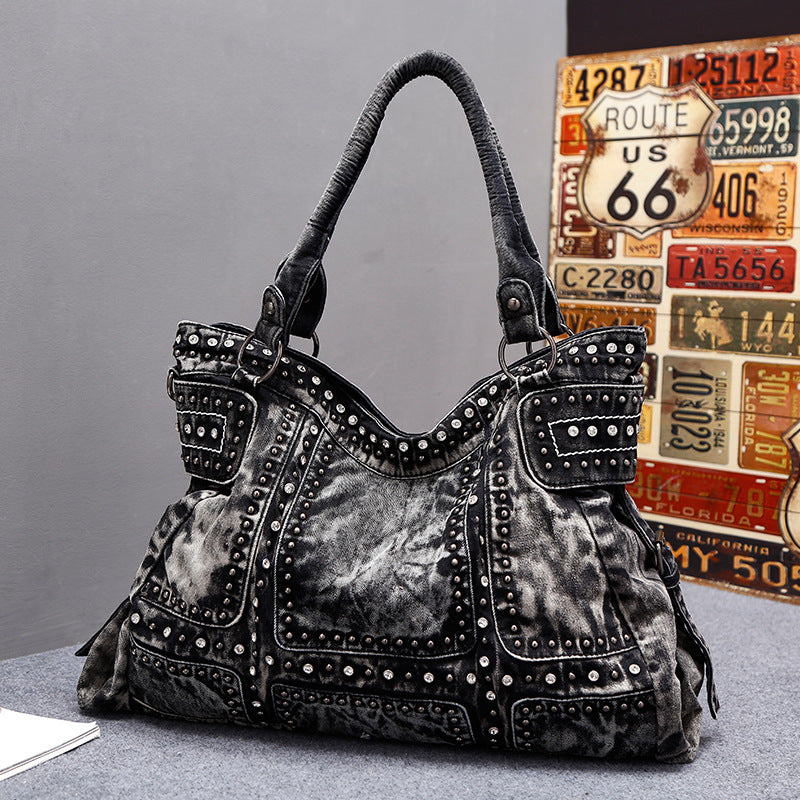 Charming Women's Fashion Personalized Rivet Diamond Handbags