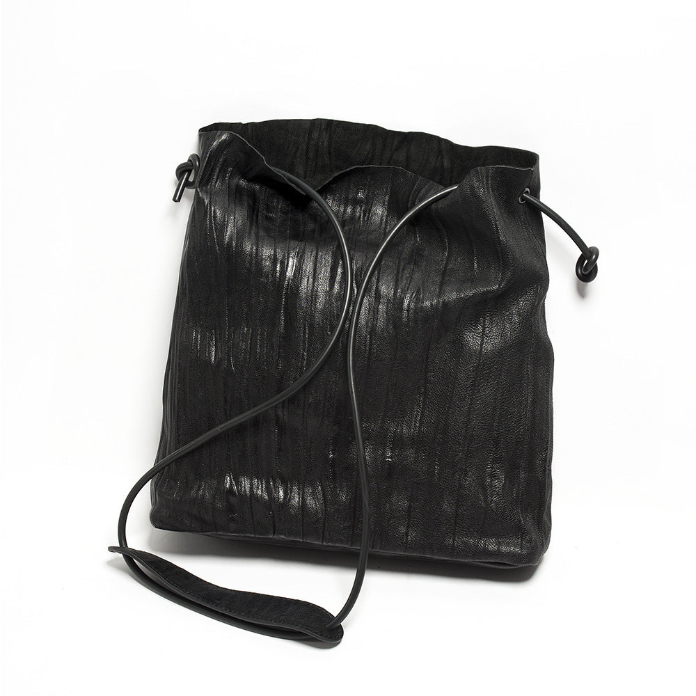 Women's Niche Personality Pleated Sheepskin Vintage Black Crossbody Bags