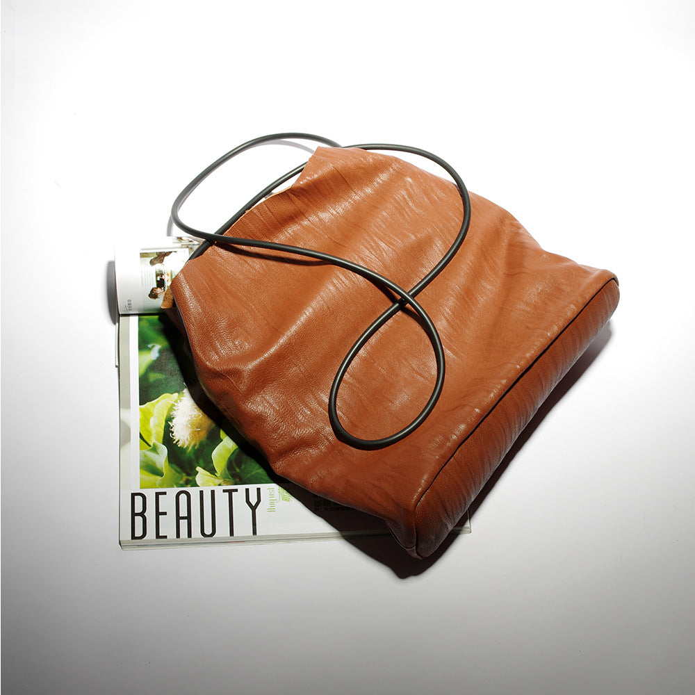 Women's Niche Personality Pleated Sheepskin Vintage Black Crossbody Bags