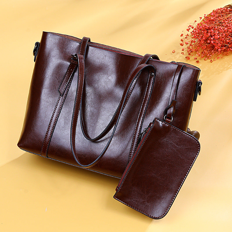 Women's Autumn Retro Large Capacity Underarm Soft Surface Handbags