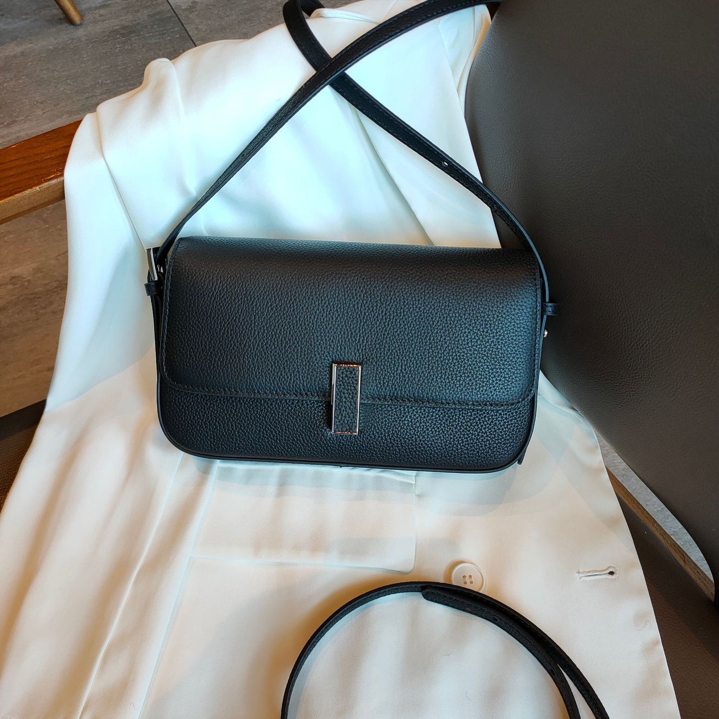 Simplicity Style Top Layer Cowhide Underarm Armpit Bags