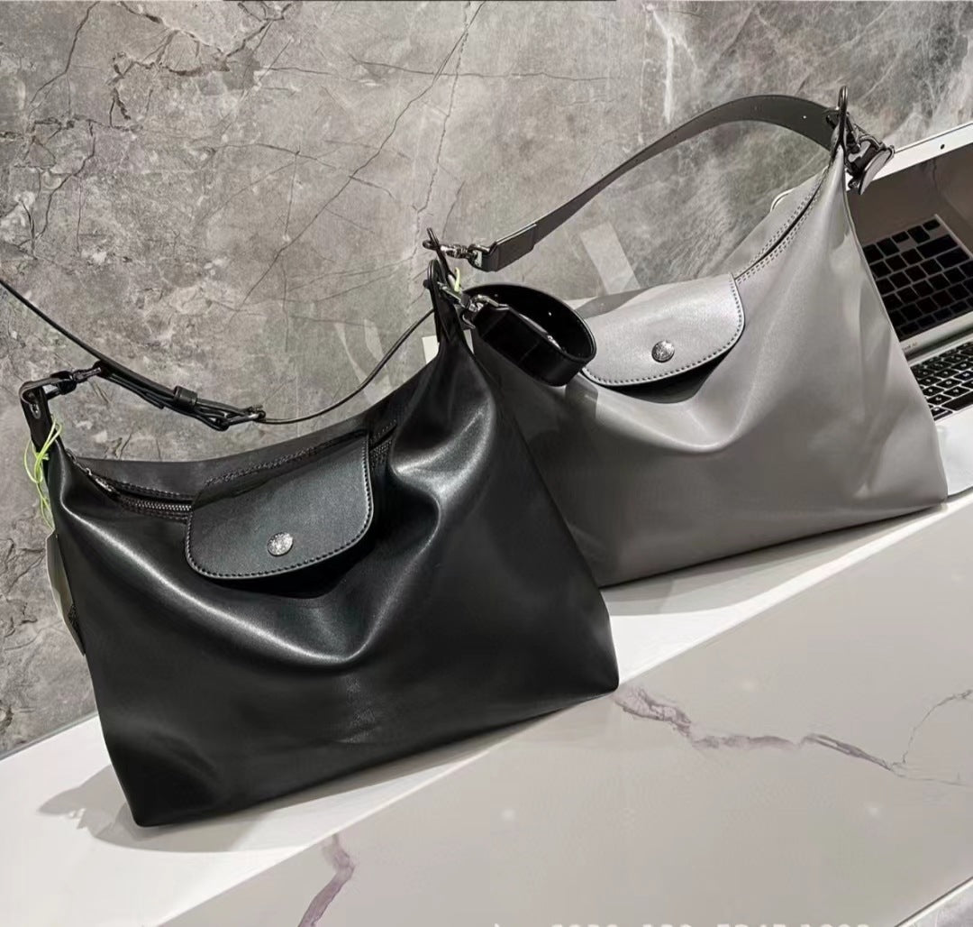 High-grade Portable Underarm Large Capacity Totes Armpit Bags