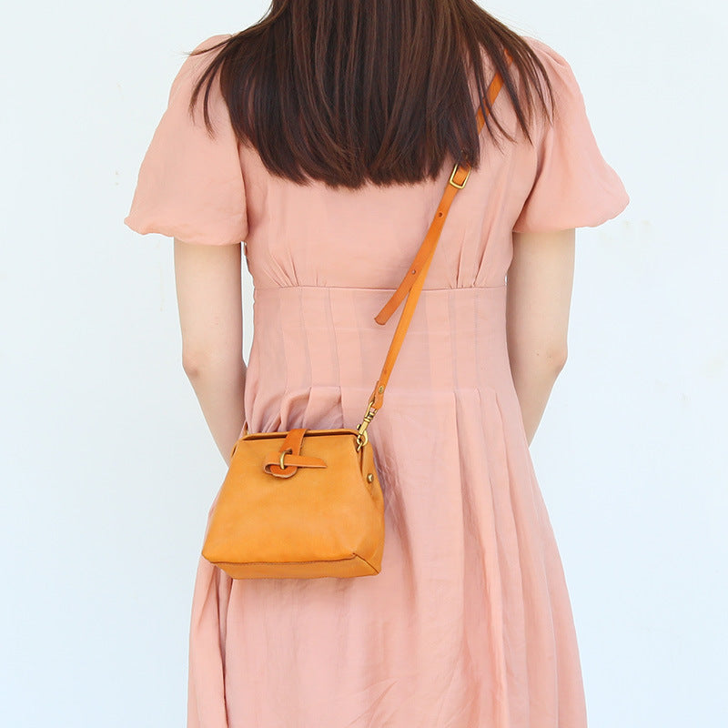Women's Retro Handmade First Layer Mini Clip Shoulder Bags