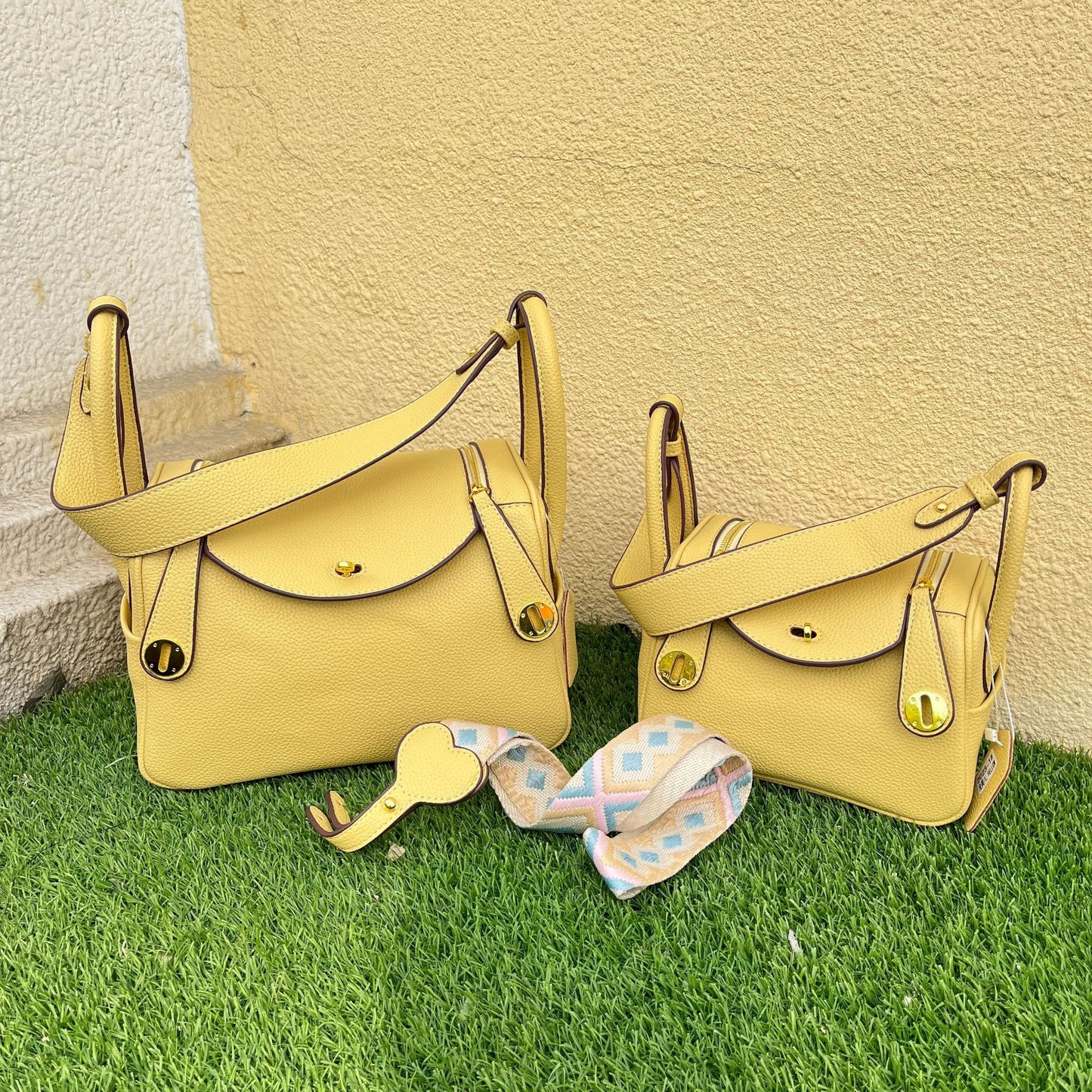 Lindi Lychee Pattern Imitation Leather Portable Shoulder Bags