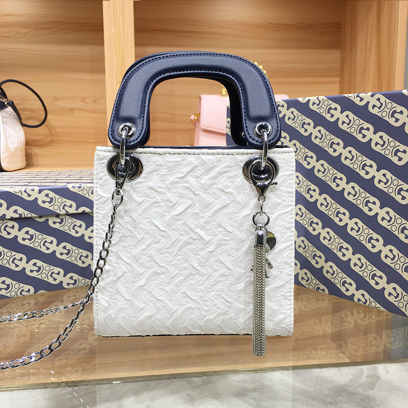 Women's Niche Chain Pleated Portable Diana High-grade Handbags