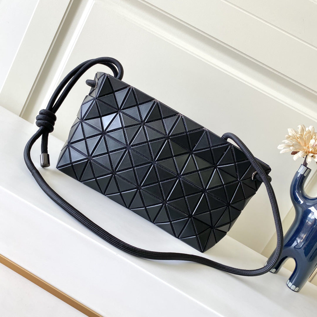 Women's Original Stitching Geometric Diamond Pattern Mobile Shoulder Bags