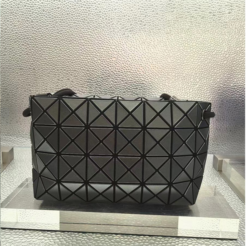 Women's Original Stitching Geometric Diamond Pattern Mobile Shoulder Bags