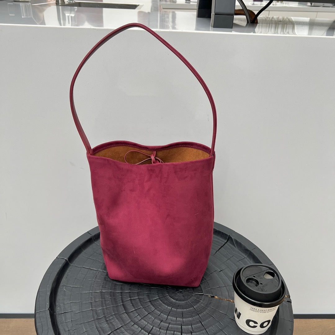 Women's Idle Style Cowhide Underarm Commuter Flannel Armpit Bags