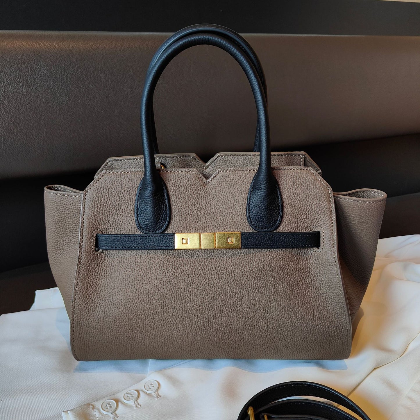 Women's Top Layer Cowhide High Sense Large Handbags