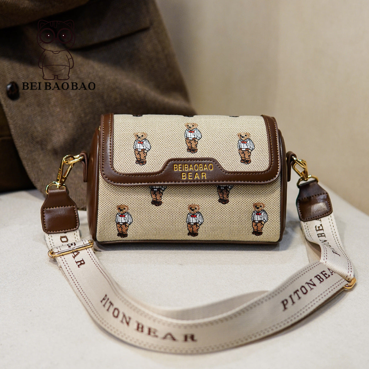 Women's Source Retro Embroidered Korean Style Shoulder Bags