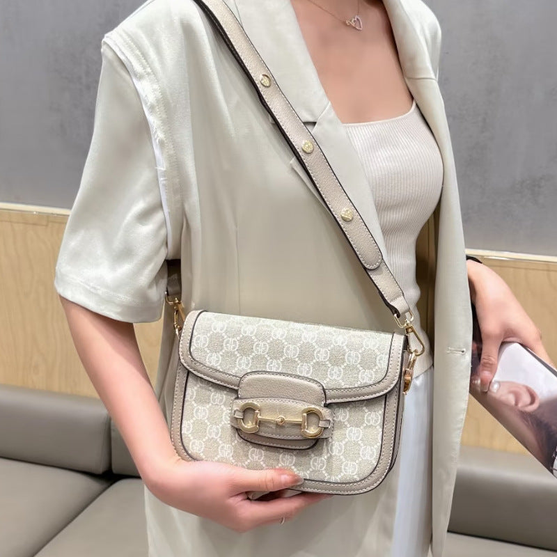Women's Fashion Series Large Capacity Difference Saddle Shoulder Bags