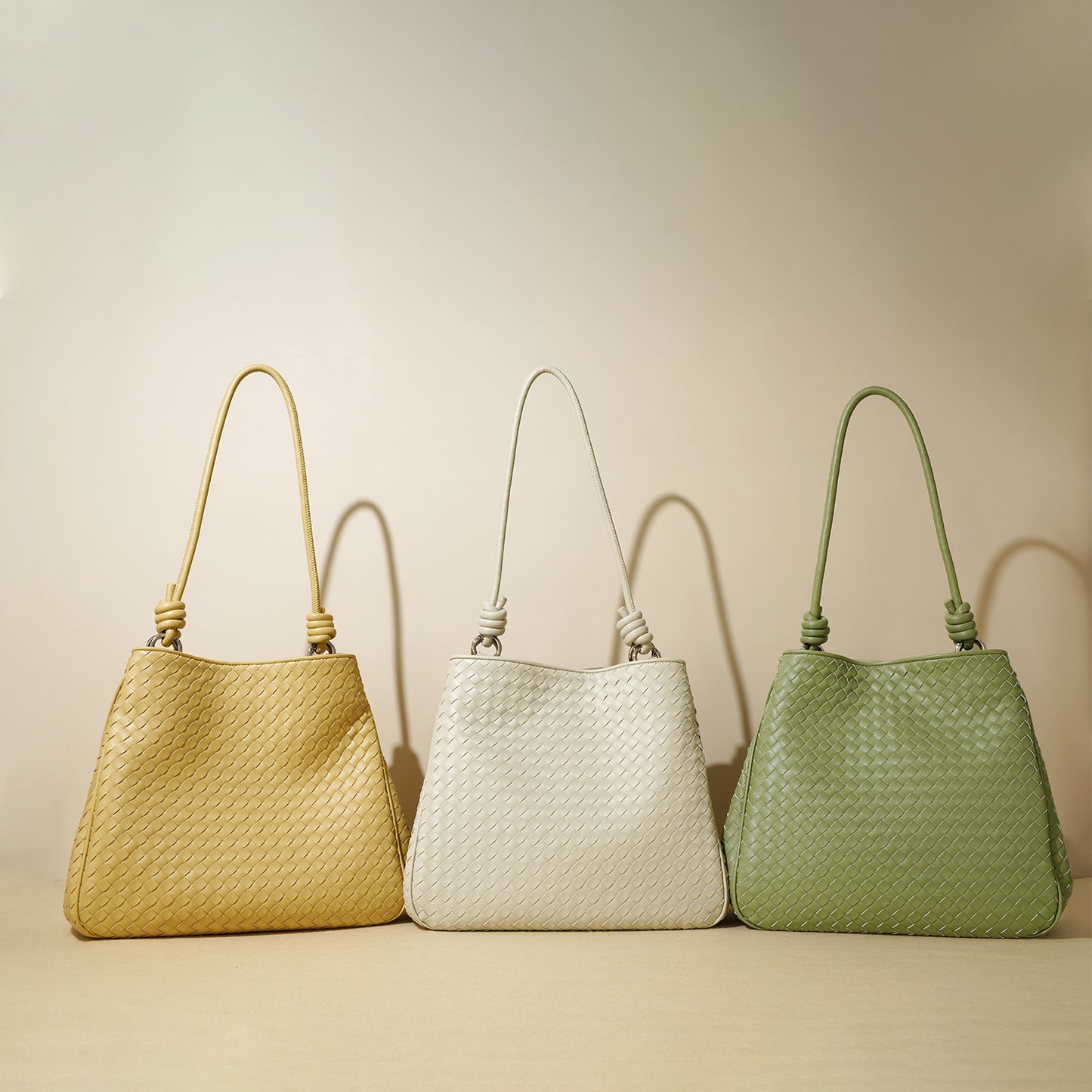 Female Braided Leather Big Fashion Bends Shoulder Bags