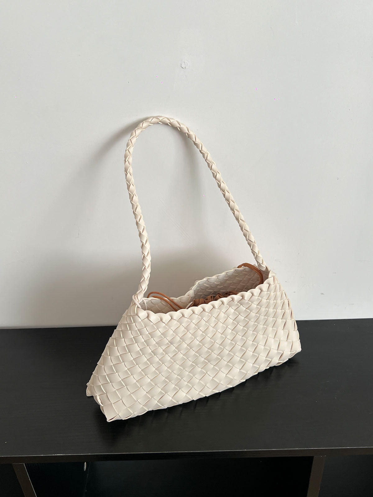 Women's Woven Underarm High-grade Versatile Retro Portable Shoulder Bags