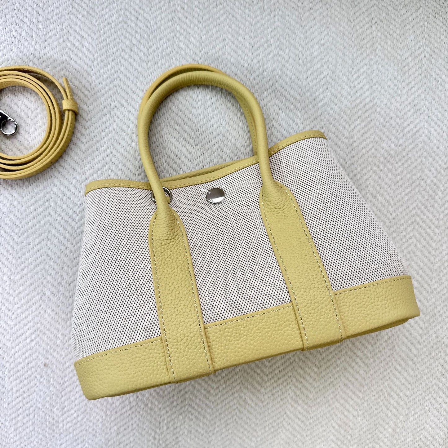 Women's Versatile Leather Stitching Canvas Fashion Shoulder Bags