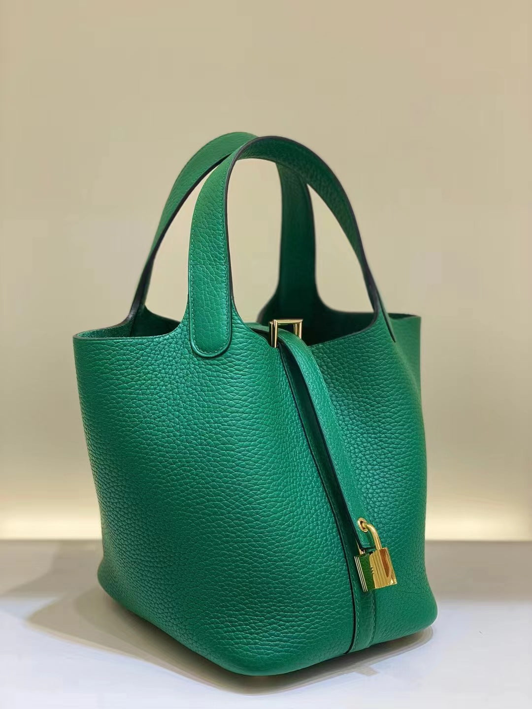 Women's Basket First Layer Cowhide Leather Sheath Handbags