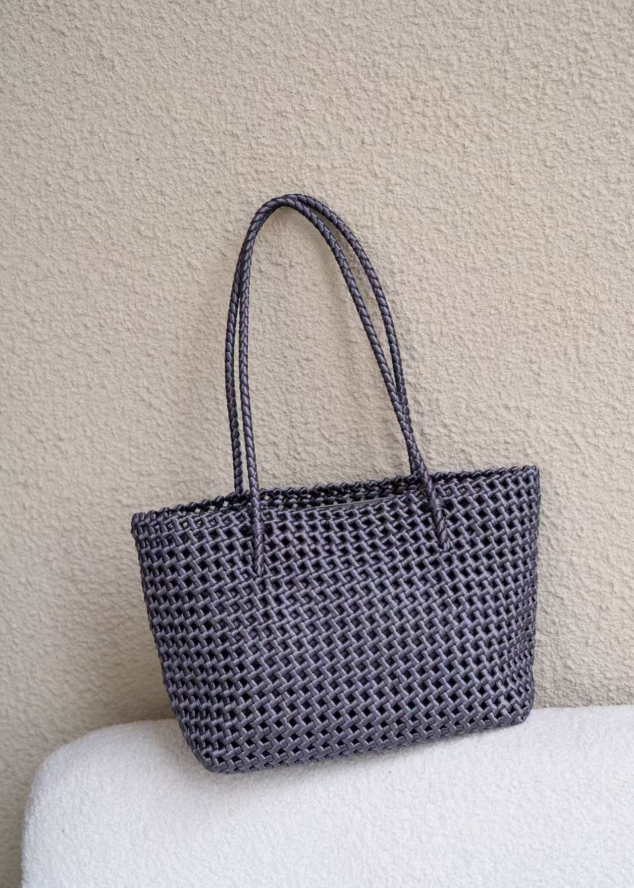 Women's Woven Large Capacity Style Artistic Green Handbags