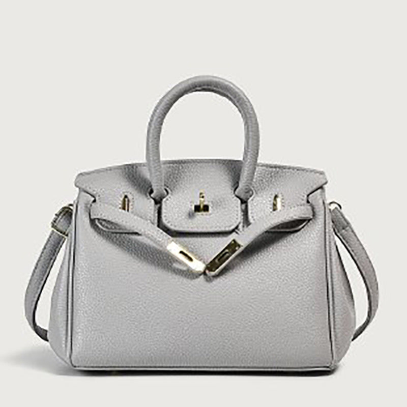 Women's Elegant Fashion Classic Portable Temperament Shoulder Bags