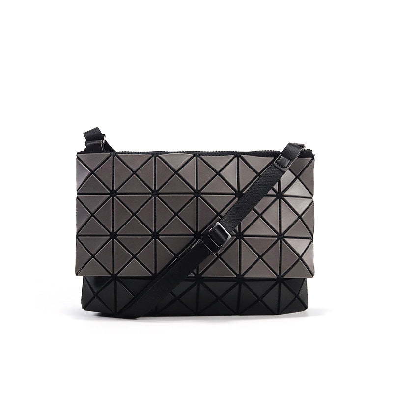 Style Summer Life Kangaroo Styled Geometric Shoulder Bags
