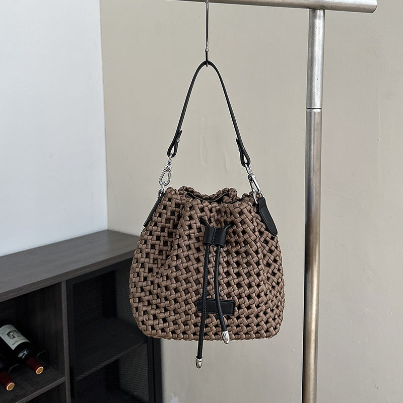 High-grade Handmade Woven French Minority Design Handbags