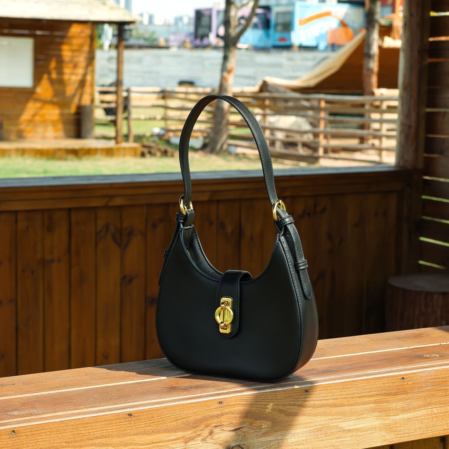 Women's Elegant High-grade Baguette Commuter Underarm Armpit Bags