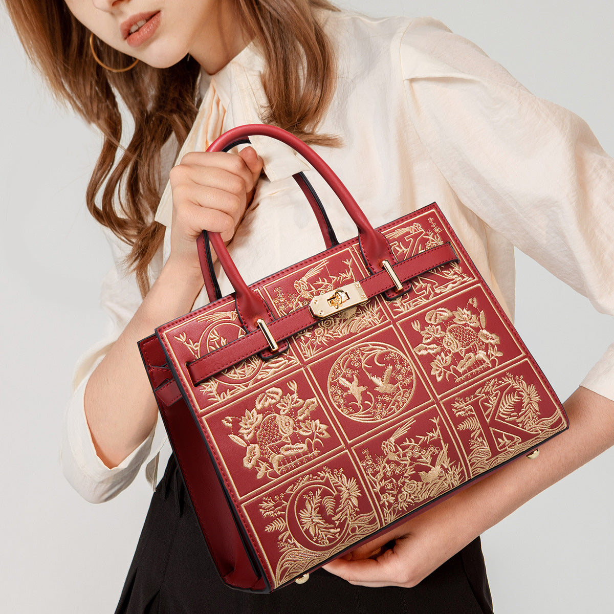 Women's Day Gift Embroidered Bride To Give Mom Handbags