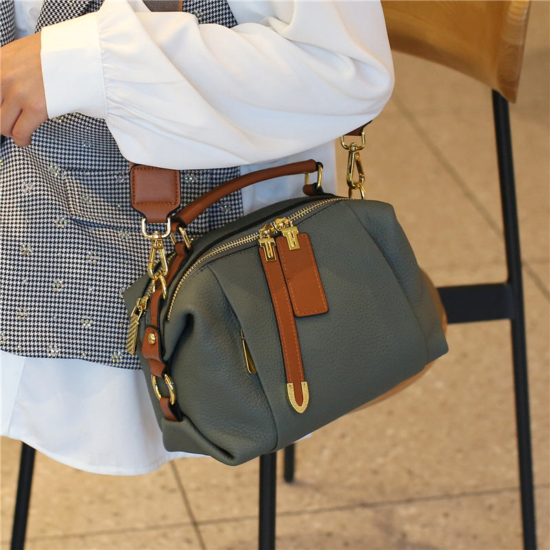 Women's Fashionable Retro Boston Pillow First Layer Shoulder Bags