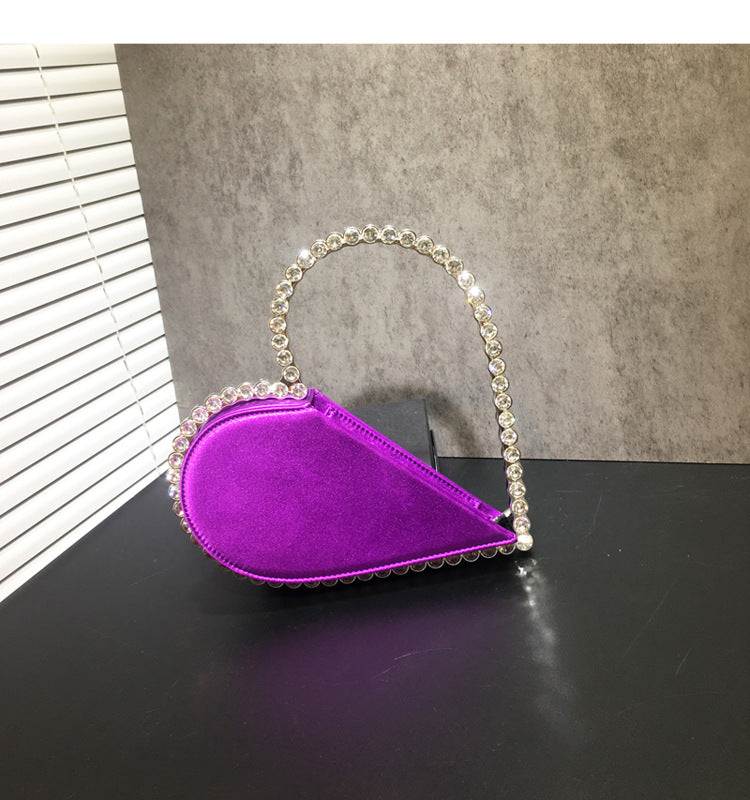 Women's Rhinestone Heart-shaped High-grade Hand Holding Diamond Evening Bags